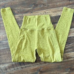 Buff Bunny Floral Green Leggings